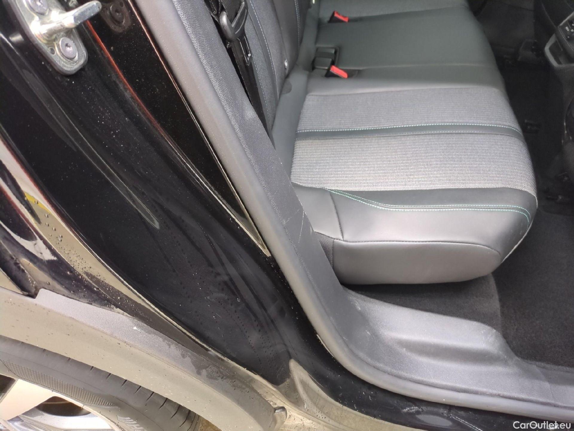  Peugeot  3008  II Allure Pack 1.2 PureTech 130CV BVM6 E6d #19