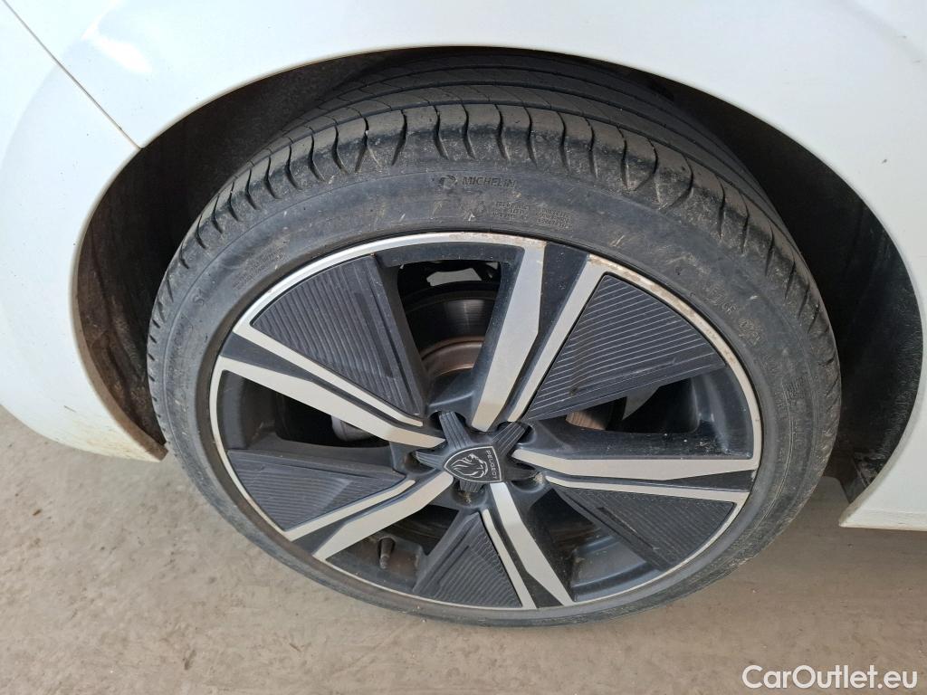 Peugeot  308  GT 1.2 PureTech 130CV BVA8 E6d #11