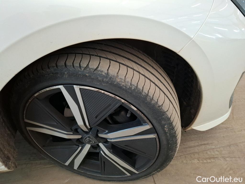 Peugeot  308  GT 1.2 PureTech 130CV BVA8 E6d #8