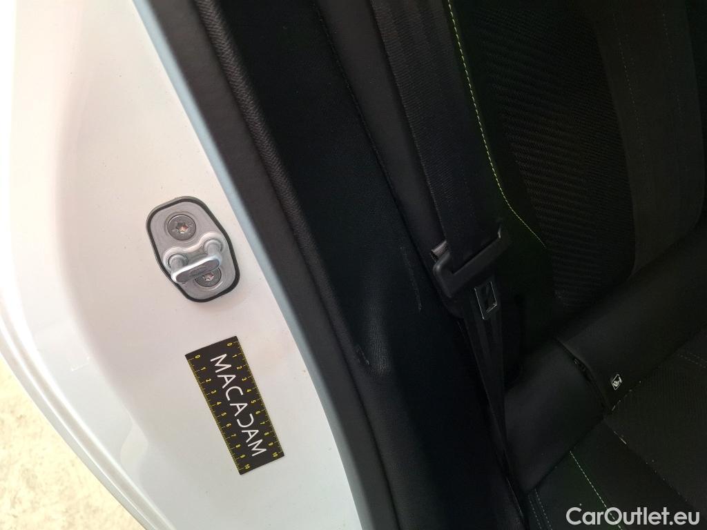 Peugeot  308  GT 1.2 PureTech 130CV BVA8 E6d #21