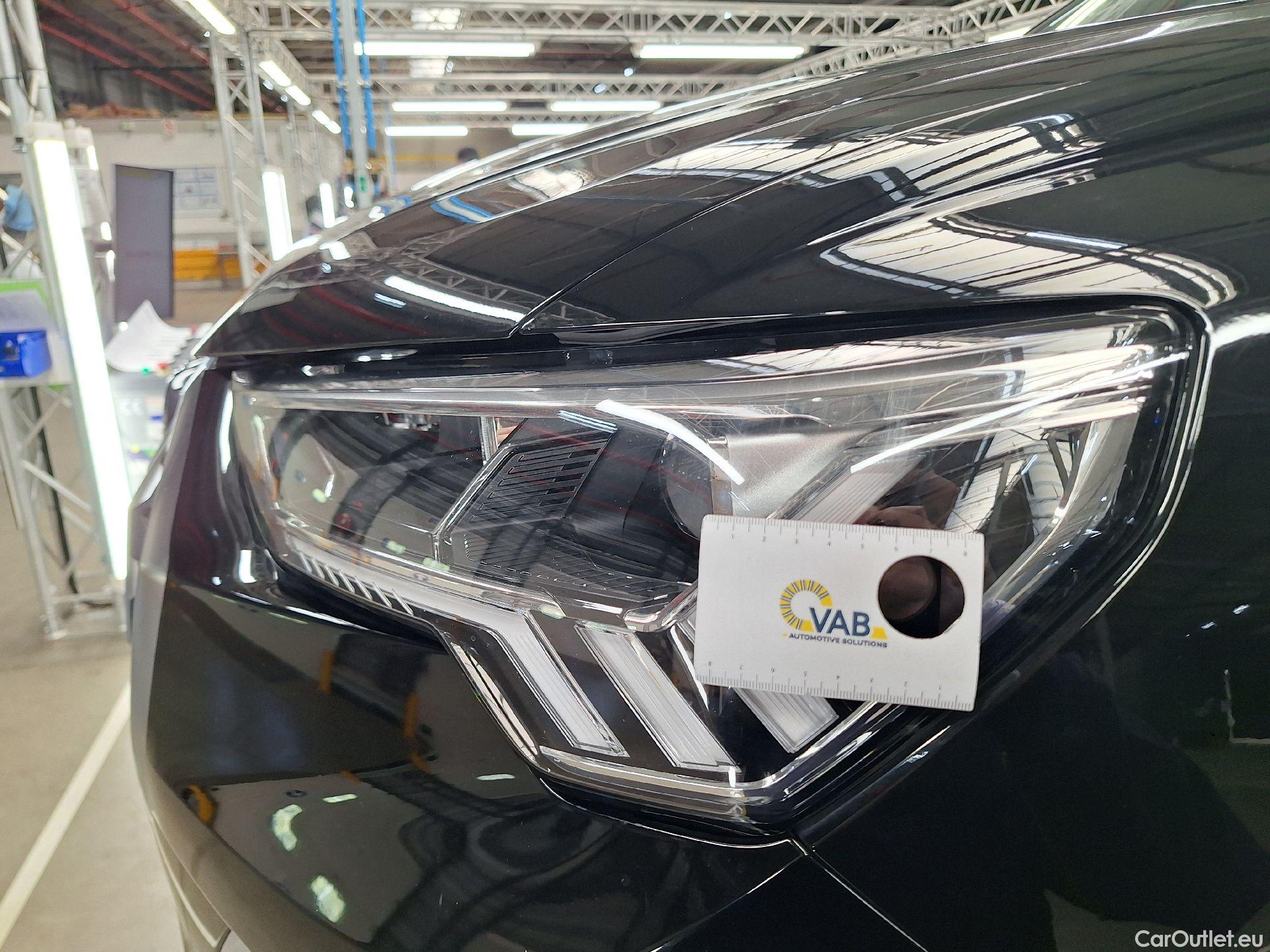  Audi  Q3 Audi,  '18, Audi  35 TDI S tronic Advanced Business Editio 5 #59