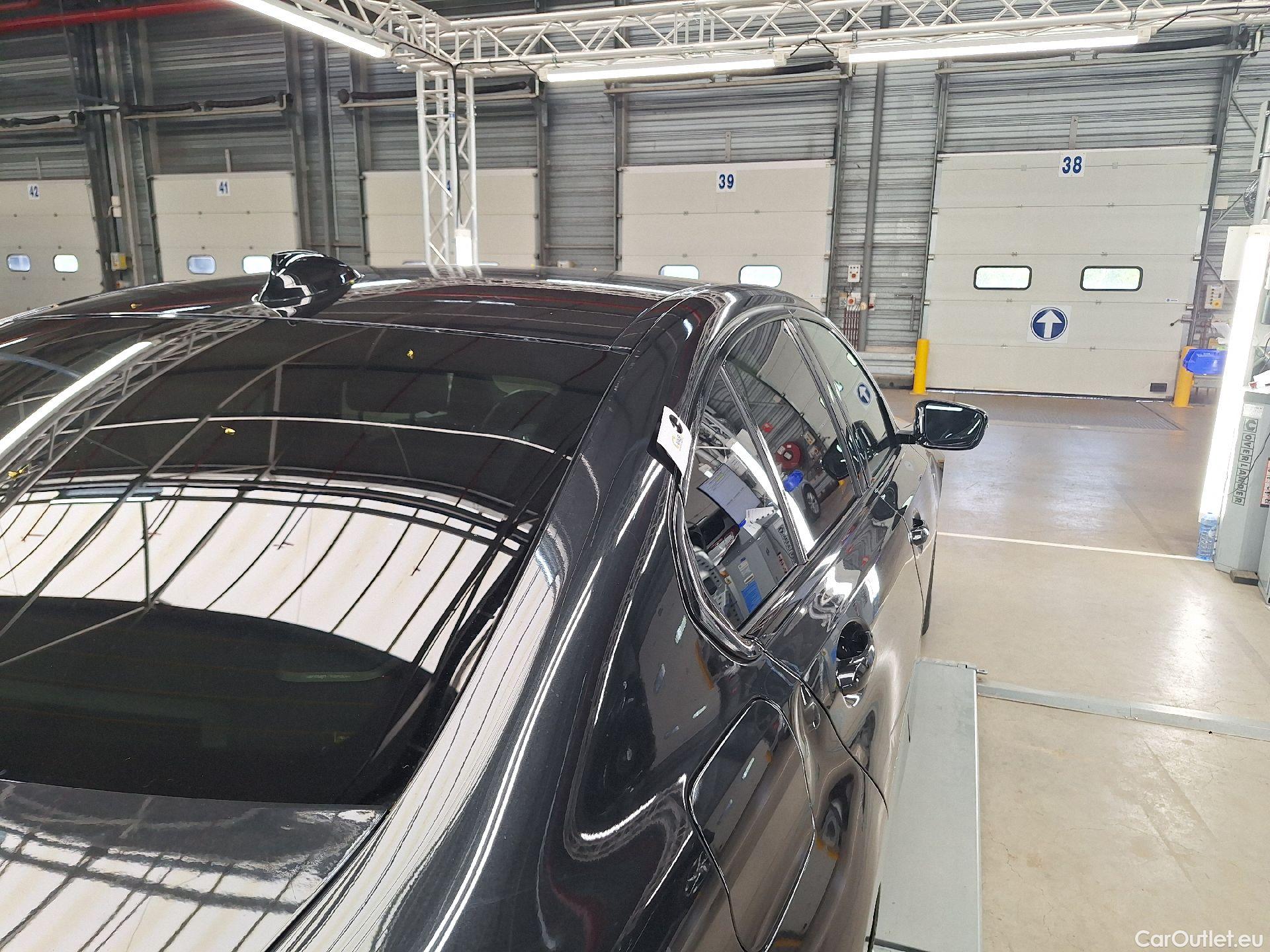  Bmw  Serie 3 BMW, 3-serie '18 PHEV, BMW 3 Reeks Berline 330e (215 kW) 4d #29