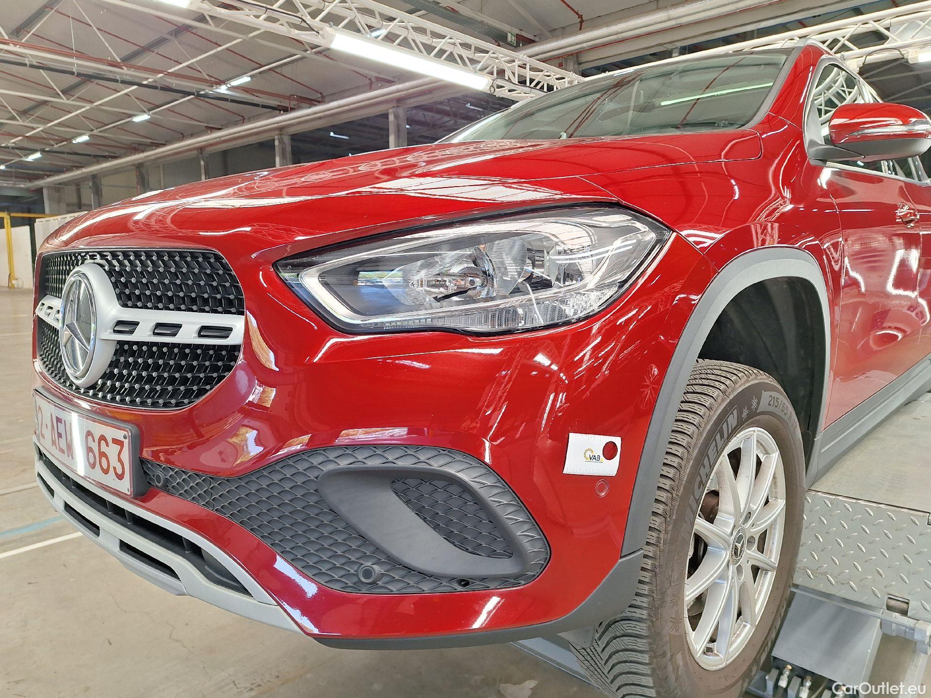  Mercedes  GLA Mercedes,  '20, Mercedes-Benz   200 d Business Solution 5d #18