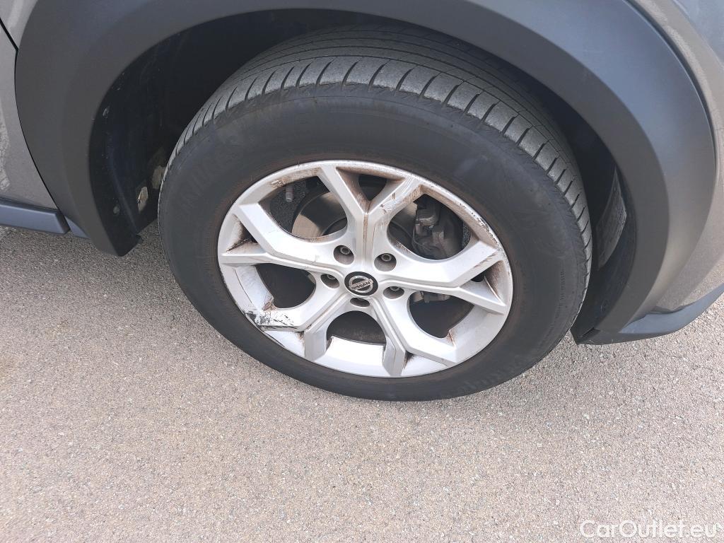  Nissan  Juke NISSAN  / 2019 / 5P / crossover DIG-T 84 kW (114 CV) DCT 7 V N-Connecta (AC2) #17