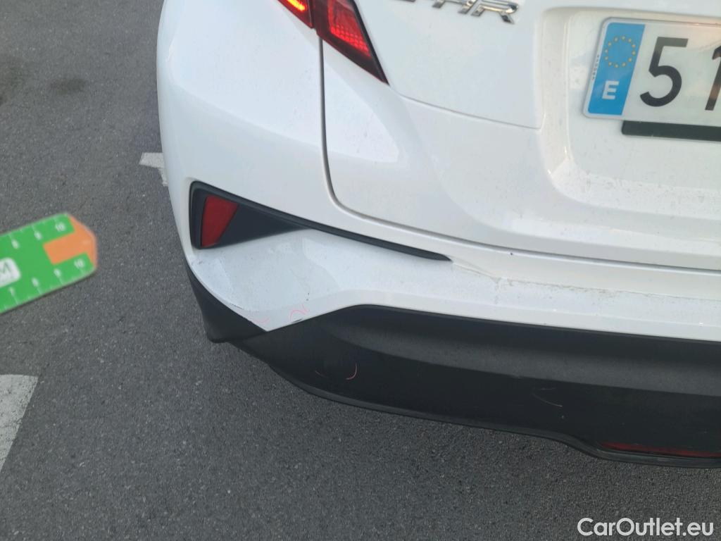  Toyota  C-HR TOYOTA  / 2019 / 5P / todoterreno 1.8 125H Active #10
