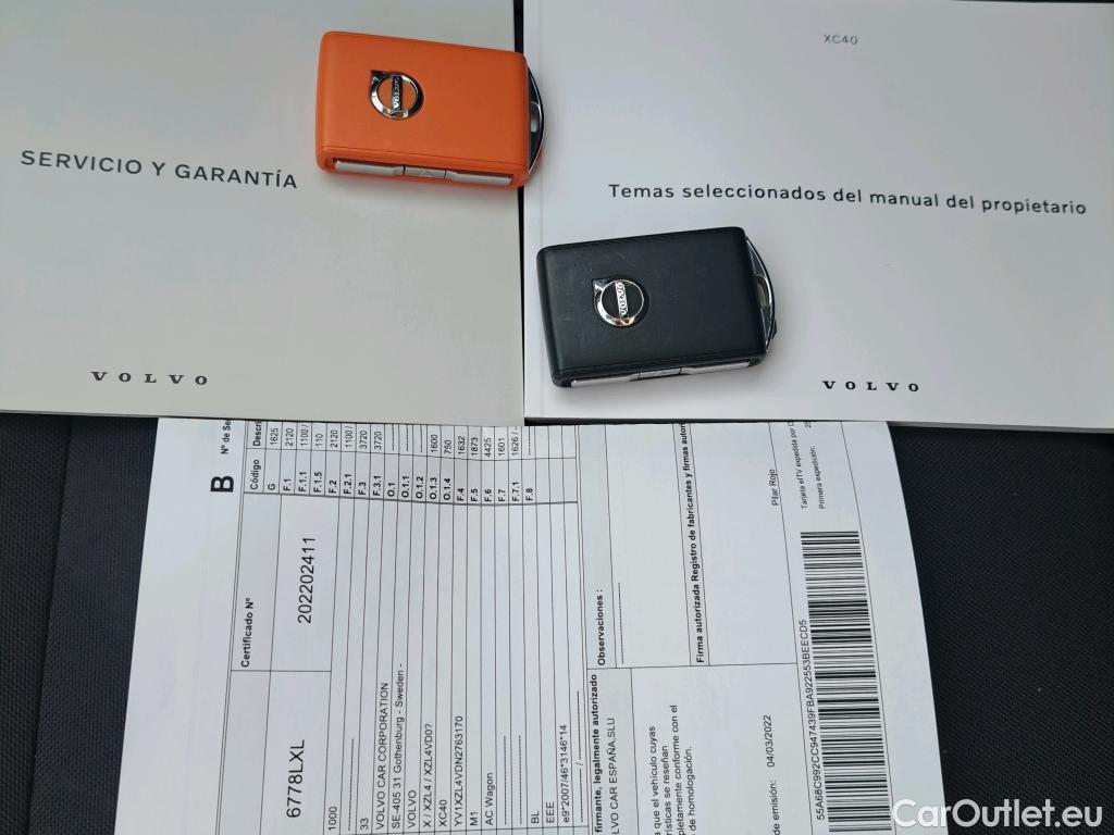  Volvo  XC 40 VOLVO XC40 / 2017 / 5P / todoterreno 1.5 T2 Momentum Pro Auto #10