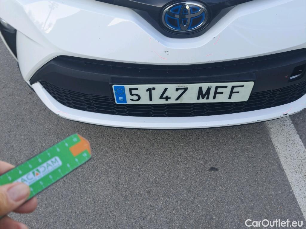  Toyota  C-HR TOYOTA  / 2019 / 5P / todoterreno 1.8 125H Active #16