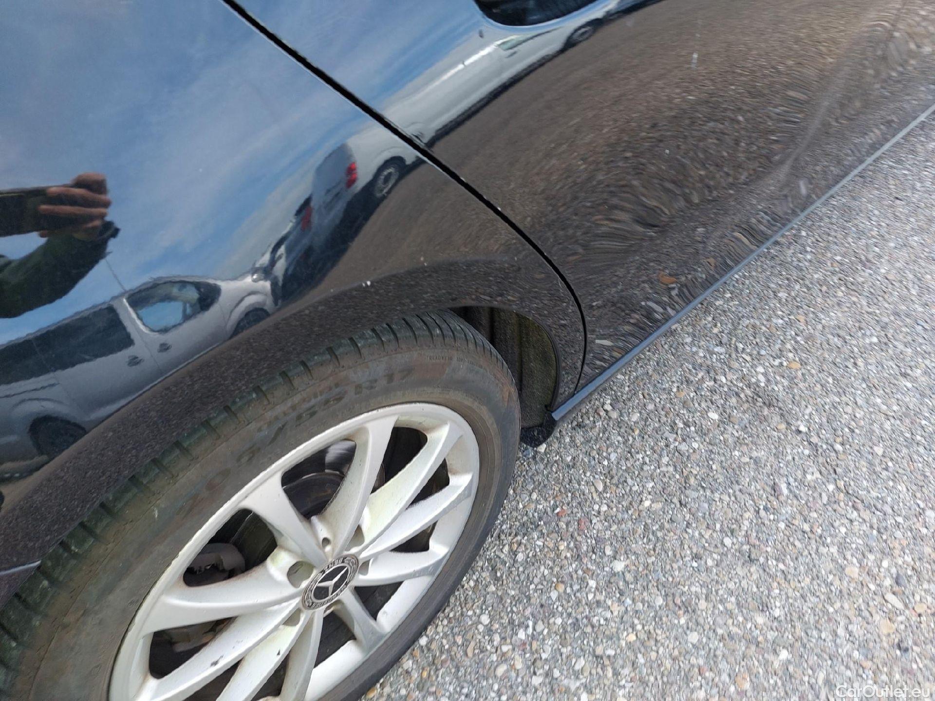  Mercedes  A-Klasse MERCEDES-BENZ Clase A 180 d 115 CV #29