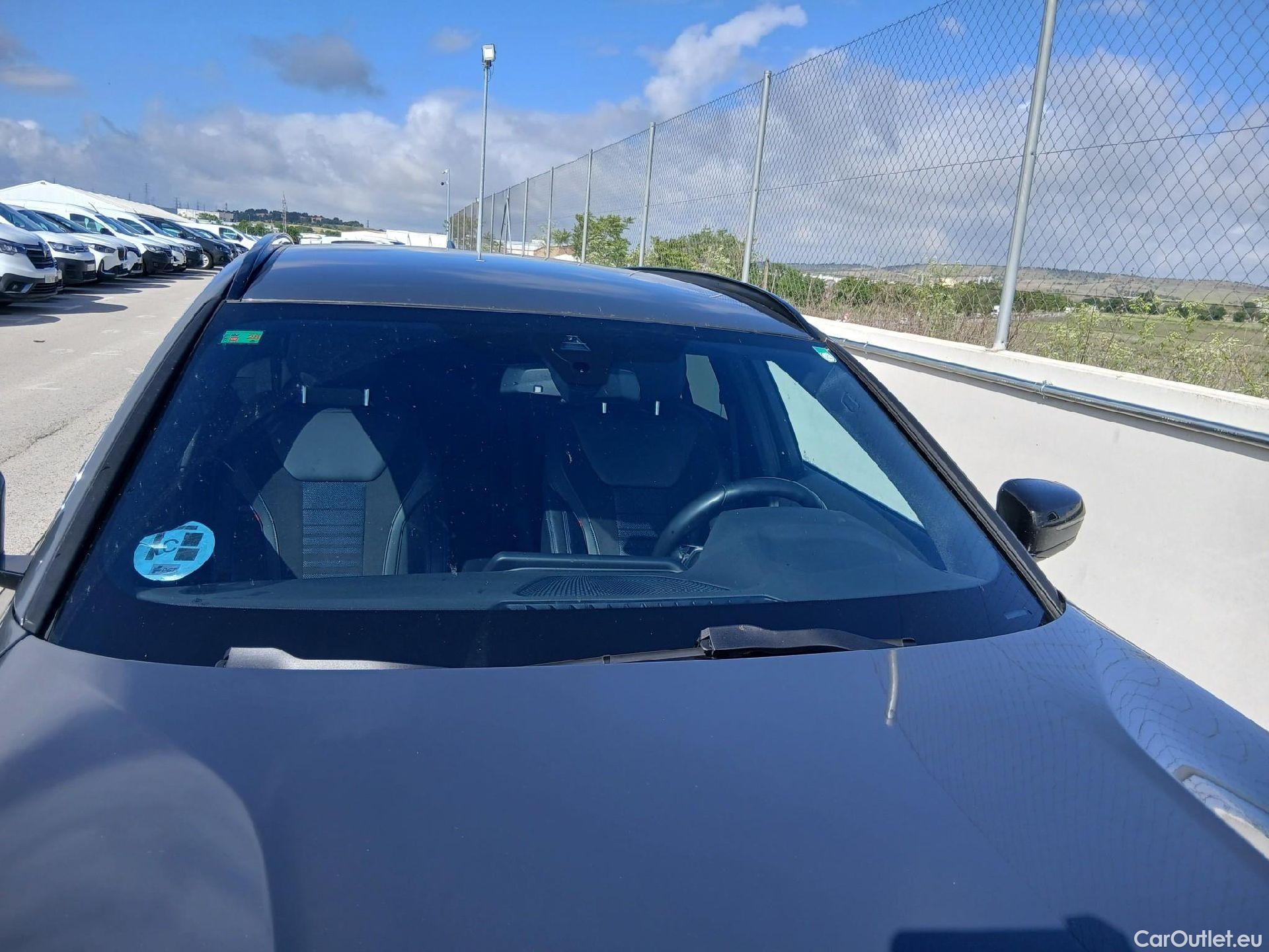  Bmw  Serie 3 BMW  / 2019 / 5P / familiar 320i Auto. Touring #15