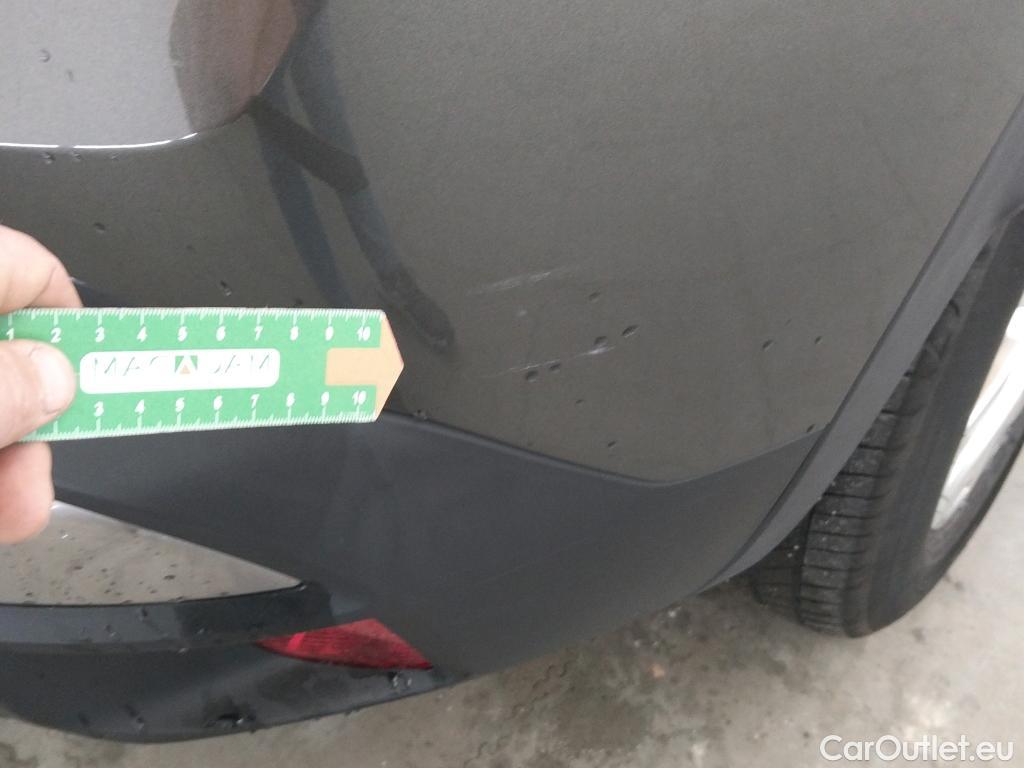  Peugeot  3008 PEUGEOT  / 2016 / 5P / todoterreno 1.5L BlueHDi 96kW (130CV) S&S Active (AC) #59