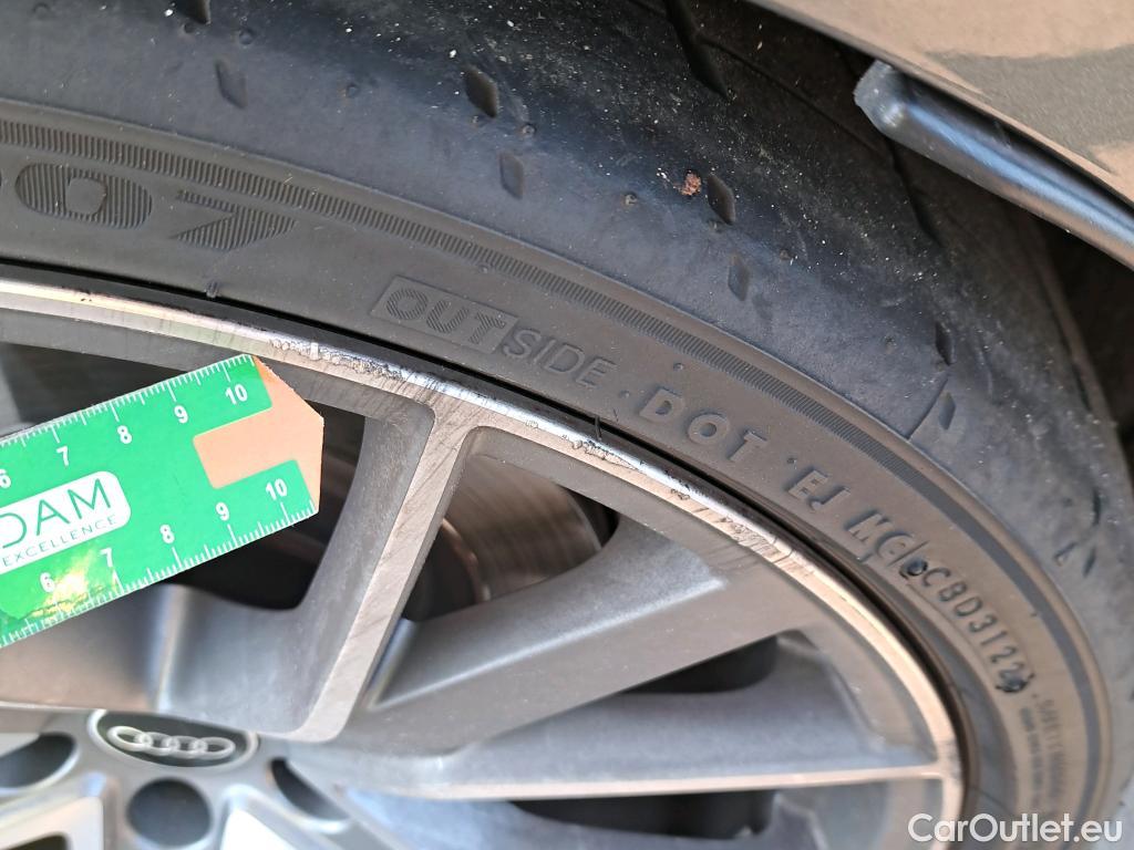 Audi  A5 Sportback AUDI A5 / 2019 / 5P / berlina con portón B.Line 45 TFSI quattro-ultra Sportback #4