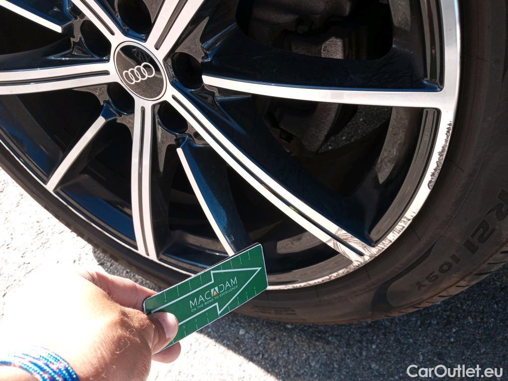 Audi  Q7 AUDI  Black line 55 TFSIe 340 CV #Opcionales 12650€# #5