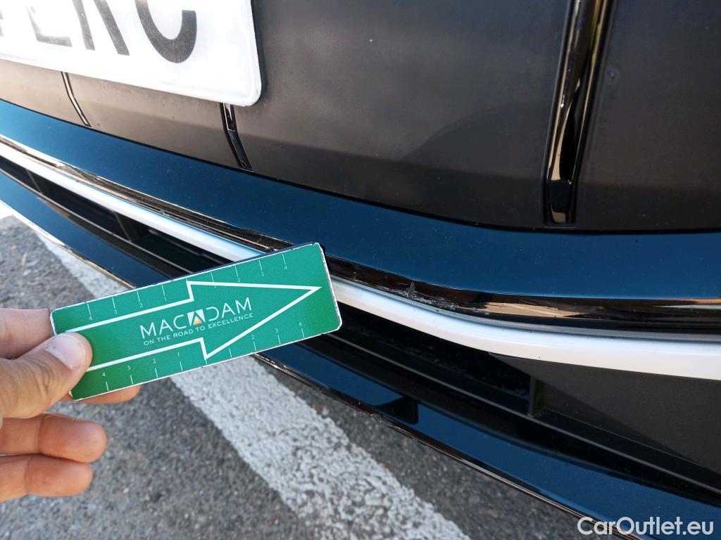  Audi  Q7 AUDI  Black line 55 TFSIe 340 CV #Opcionales 12650€# #35
