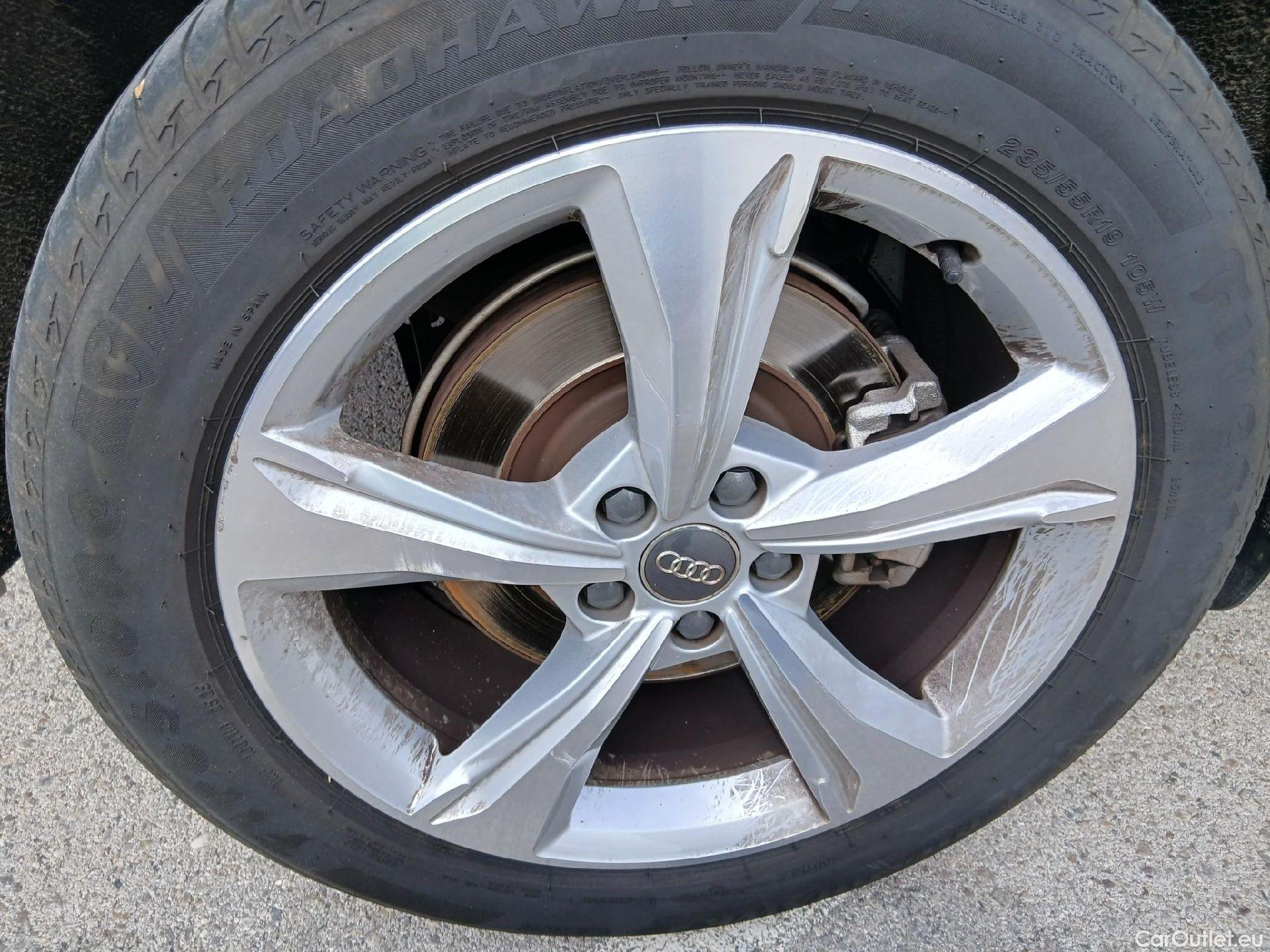  Audi  Q5 AUDI  / 2016 / 5P / todoterreno S line 35 TDI 120kW quattro S tronic (CX) #44