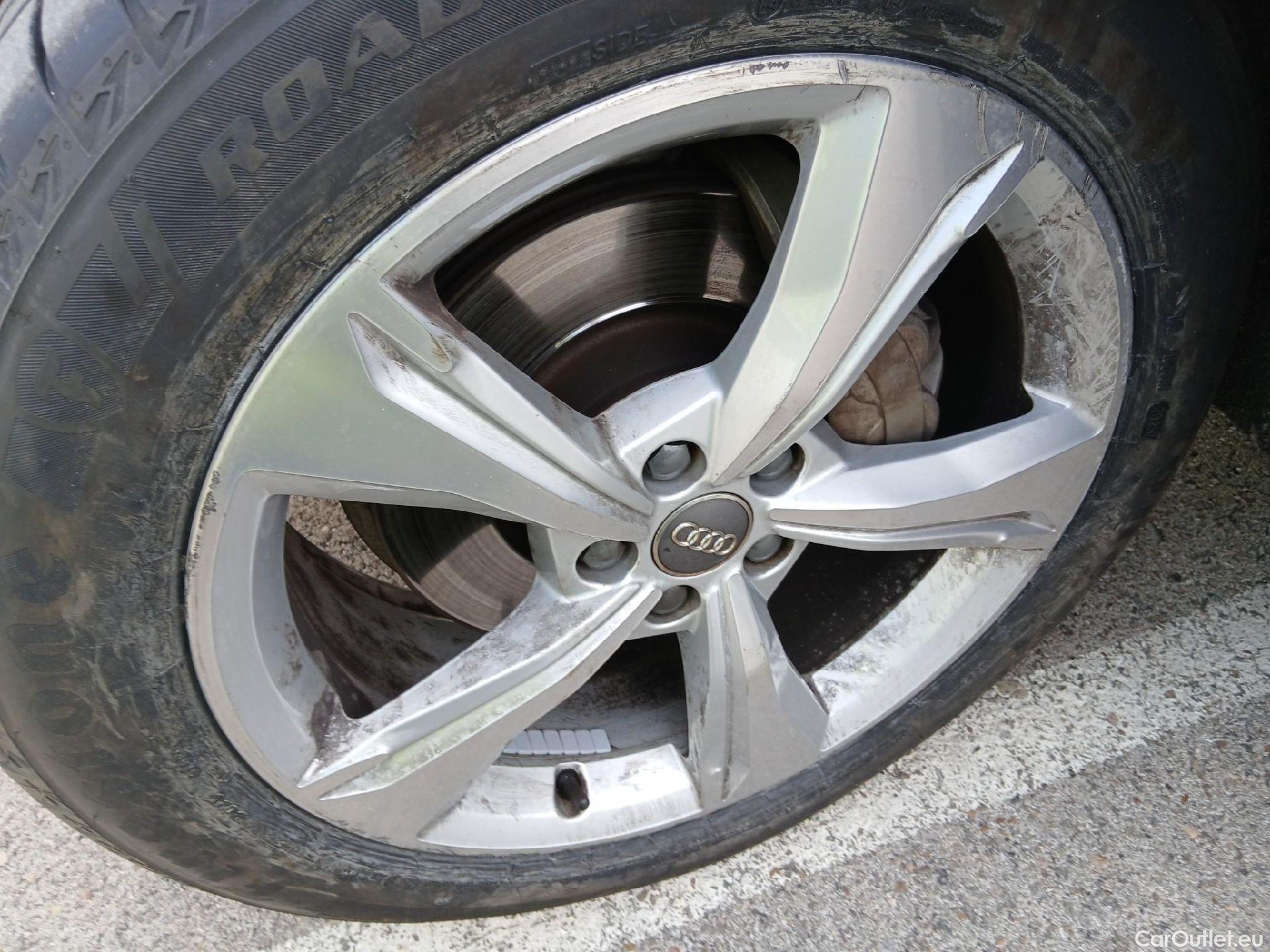  Audi  Q5 AUDI  / 2016 / 5P / todoterreno S line 35 TDI 120kW quattro S tronic (CX) #12