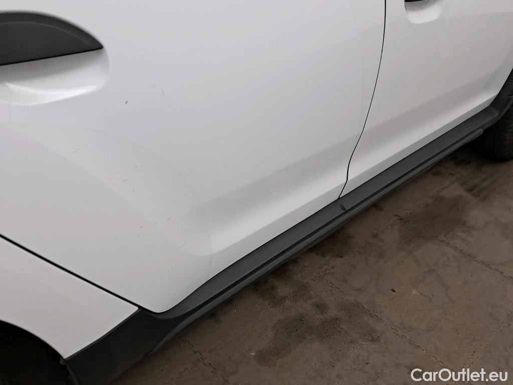  Dacia  Duster DACIA  / 2018 / 5P / todoterreno Essential Blue dCi 85kW (115CV) 4X4 #4