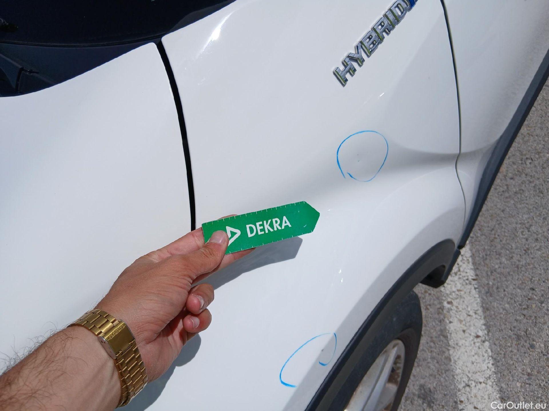  Toyota  C-HR TOYOTA  / 2019 / 5P / todoterreno 1.8 125H Active #11