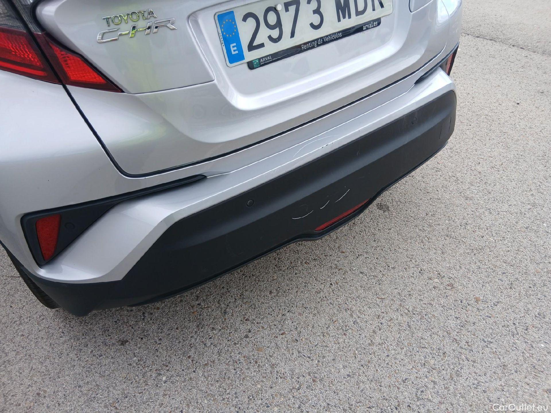  Toyota  C-HR TOYOTA  / 2019 / 5P / todoterreno 1.8 125H Advance #22
