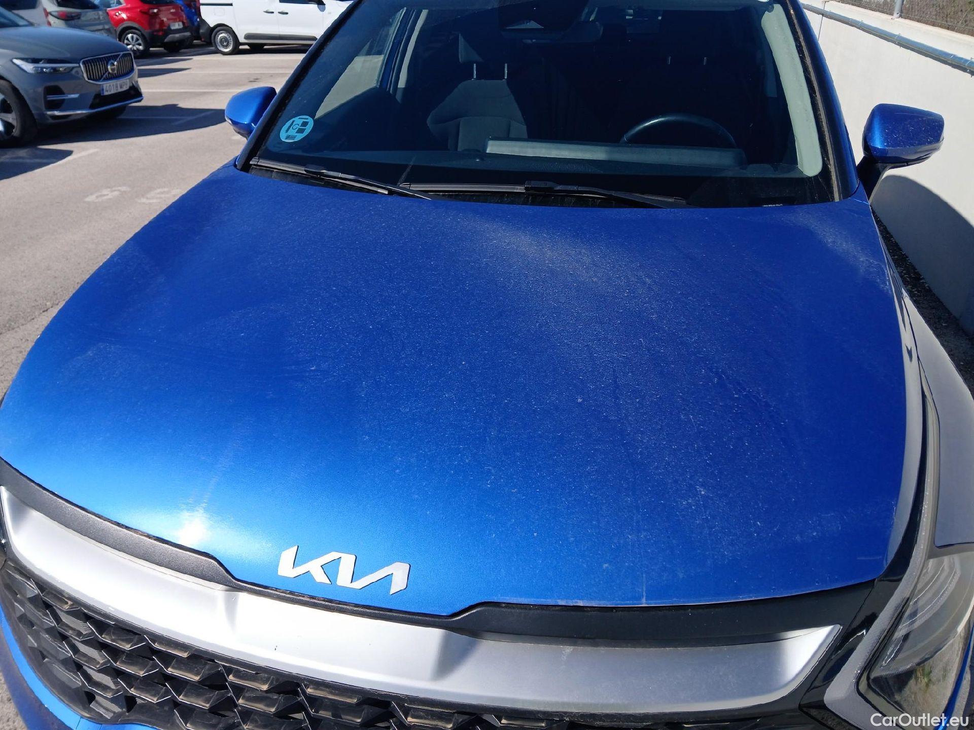  KIA  Sportage KIA  / 2022 / 5P / todoterreno 1.6 T-GDi 110kW (150CV) Concept 4x2 #9