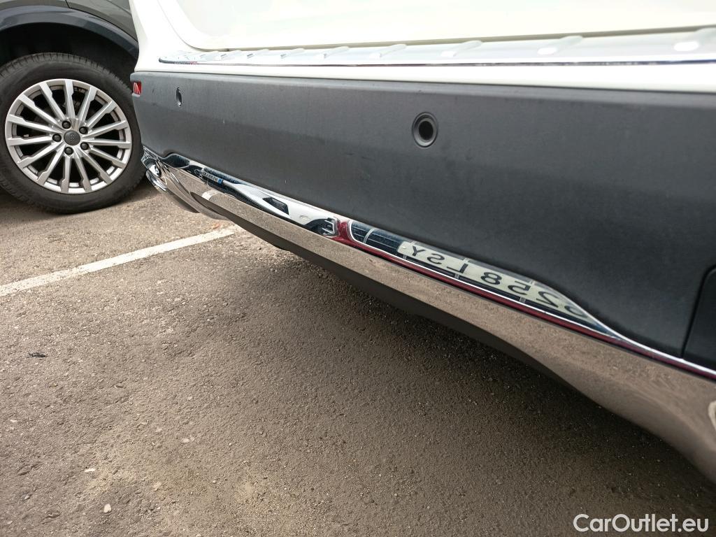  Mercedes  GLA MERCEDES-BENZ  / 2020 / 5P / todoterreno  250 e #8