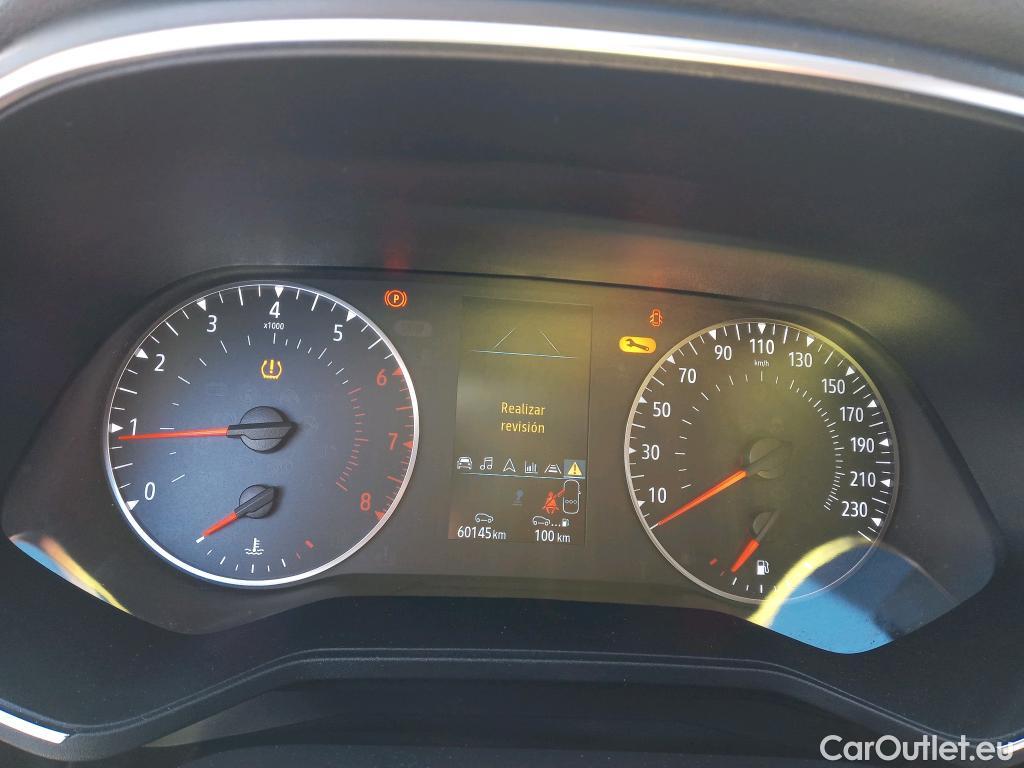  Renault  Clio RENAULT  / 2019 / 5P / berlina con portón Intens TCe 67 kW (91CV) (AC) #31