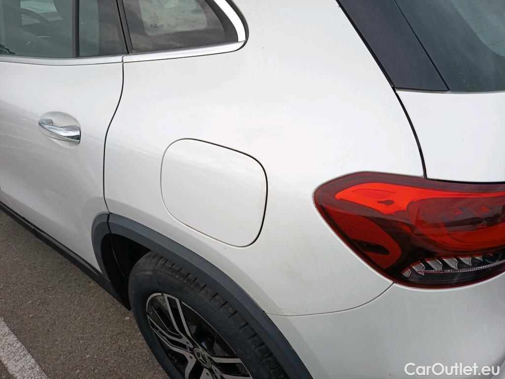  Mercedes  GLA MERCEDES-BENZ  / 2020 / 5P / todoterreno  250 e #10