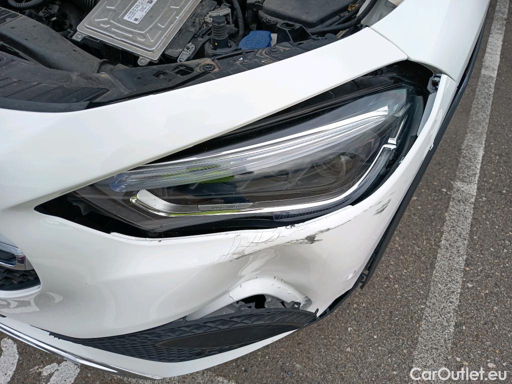  Mercedes  GLA MERCEDES-BENZ  / 2020 / 5P / todoterreno  250 e #3