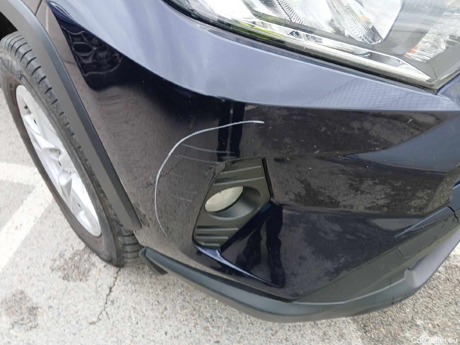  Toyota  RAV4 TOYOTA  / 2018 / 5P / todoterreno 2.5l 220H Business #5