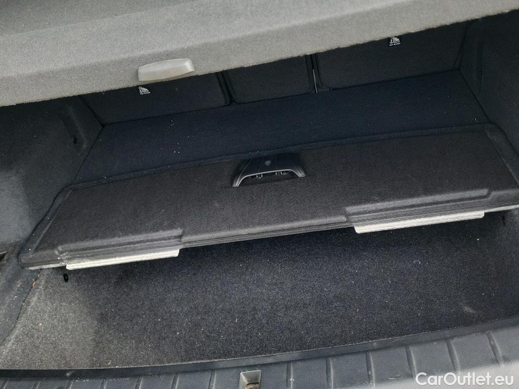  Bmw  X1 BMW  / 2019 / 5P / todoterreno sDrive18dA Business #4