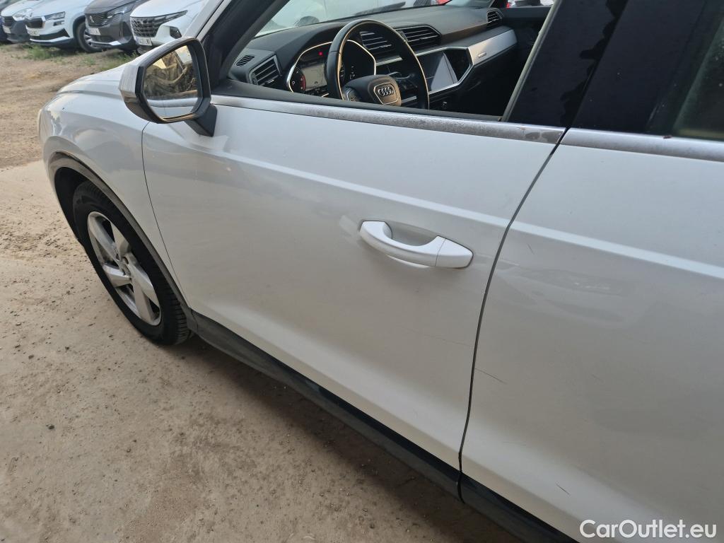  Audi  Q3 AUDI  / 2018 / 5P / todoterreno Advanced 35 TDI 110kW (150CV) S tronic (AC5) #36