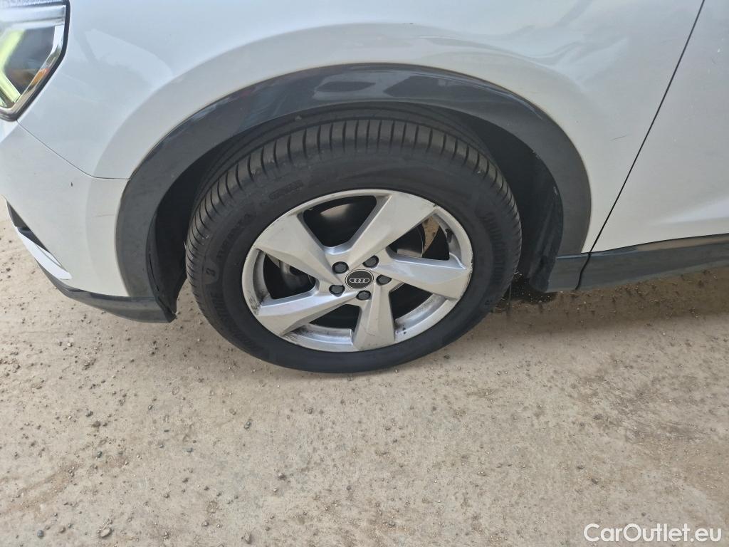  Audi  Q3 AUDI  / 2018 / 5P / todoterreno Advanced 35 TDI 110kW (150CV) S tronic (AC5) #22