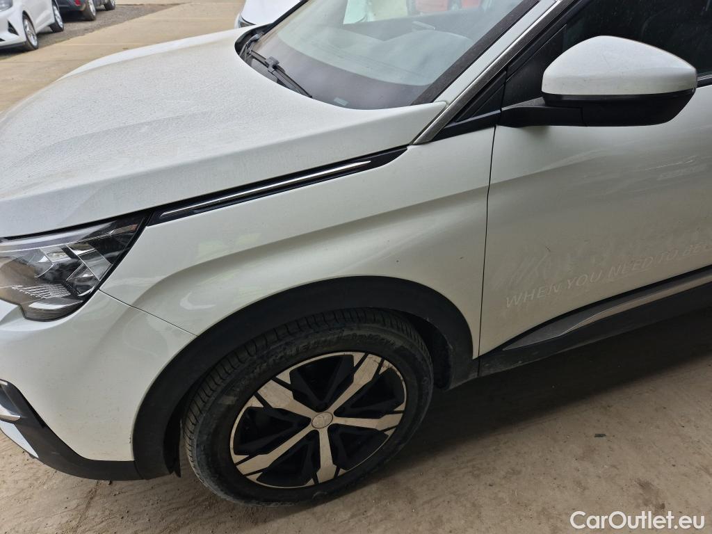  Peugeot  3008 PEUGEOT  / 2020 / 5P / todoterreno 1.5 BlueHDi 96kW (130CV) S&S Allure #38