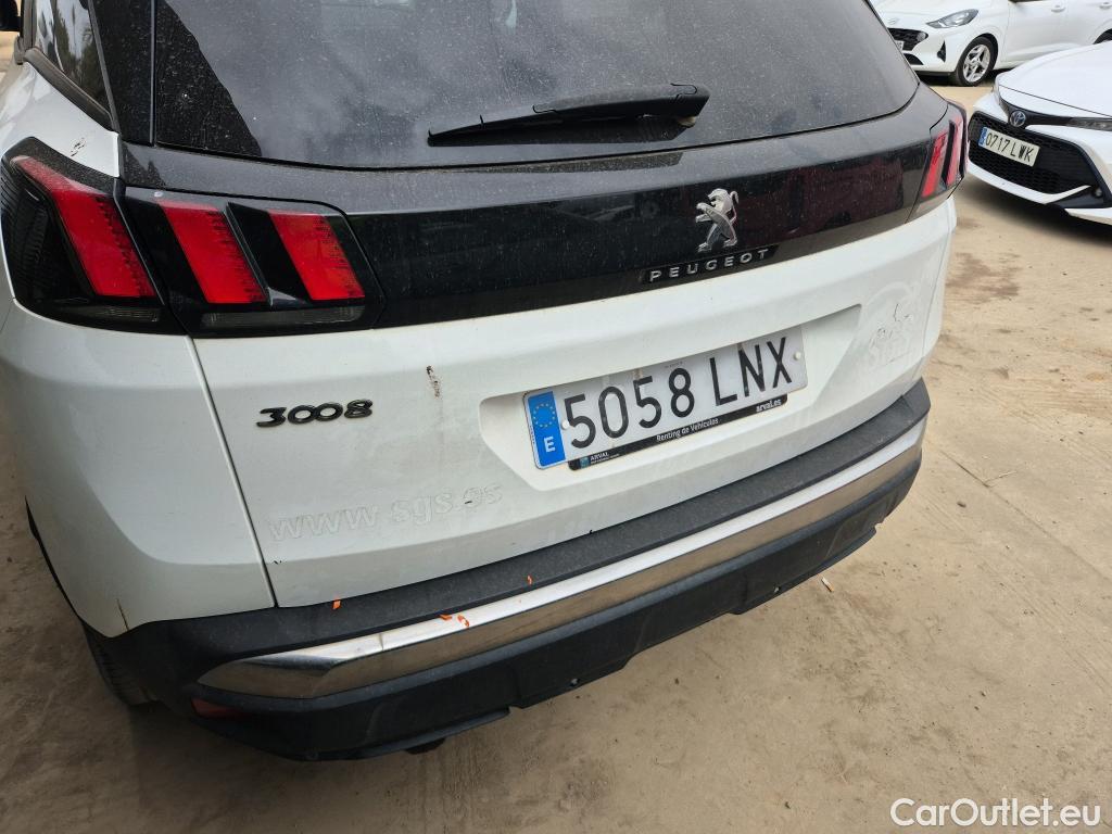  Peugeot  3008 PEUGEOT  / 2020 / 5P / todoterreno 1.5 BlueHDi 96kW (130CV) S&S Allure #3
