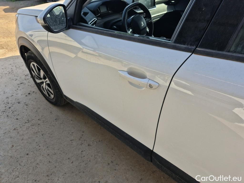  Peugeot  2008 PEUGEOT  / 2019 / 5P / todoterreno Active BlueHDI 100 S&S BVM6 #6