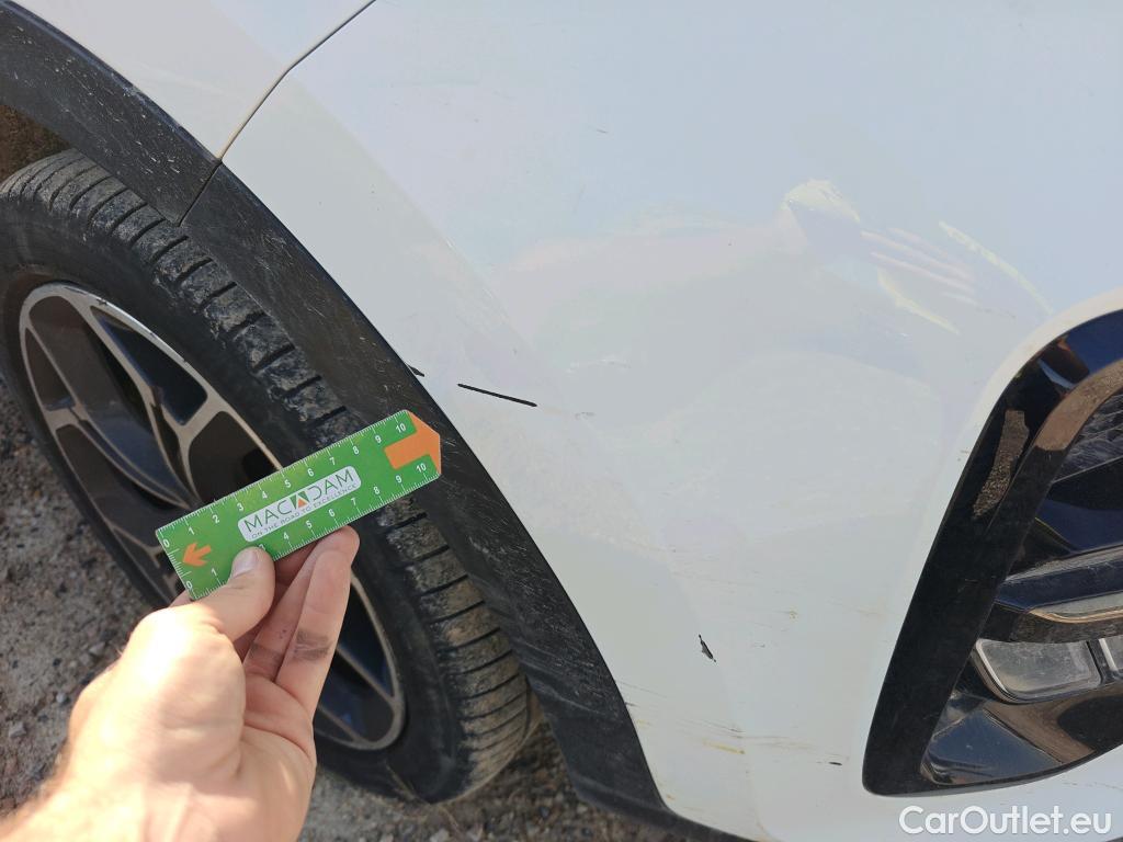  KIA  Sportage KIA  / 2018 / 5P / todoterreno 1.6 MHEV GT Line Essential 136CV DCT 4X2 #66