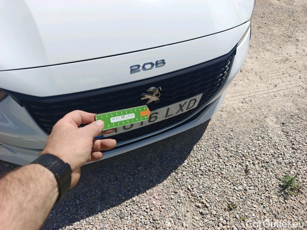  Peugeot  208 PEUGEOT  / 2019 / 5P / berlina con portón PureTech 55kW (75CV) Like #7