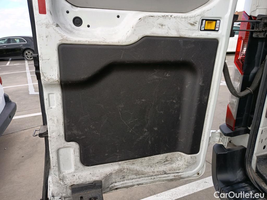  Ford  Transit FORD  / 2013 / 4P / furgón 350 96kW L3H2 Van Trend FWD MHEV #43