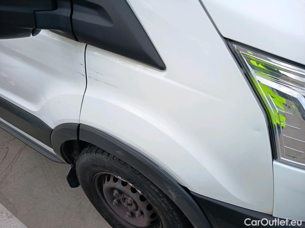  Ford  Transit FORD  / 2013 / 4P / furgón 350 96kW L3H2 Van Trend FWD MHEV #47