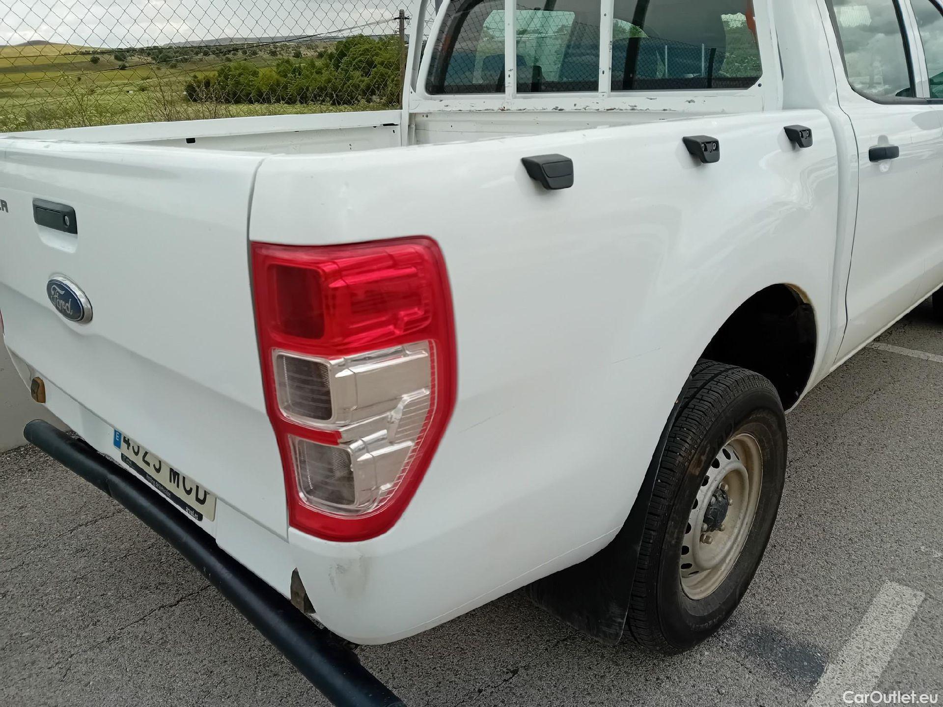  Ford  Ranger FORD  pickup doble cabina 2.0 Ecoblue 170 CV 4x4 Doble Cab. XL S/S #24