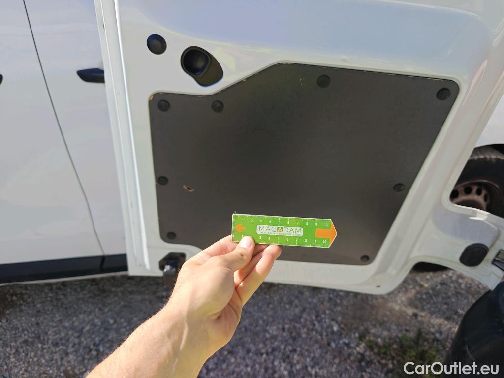  Citroen  Jumpy CITROEN  / 2016 / 4P / furgón Furgón Talla M BlueHDi 100 S&S 6v #27