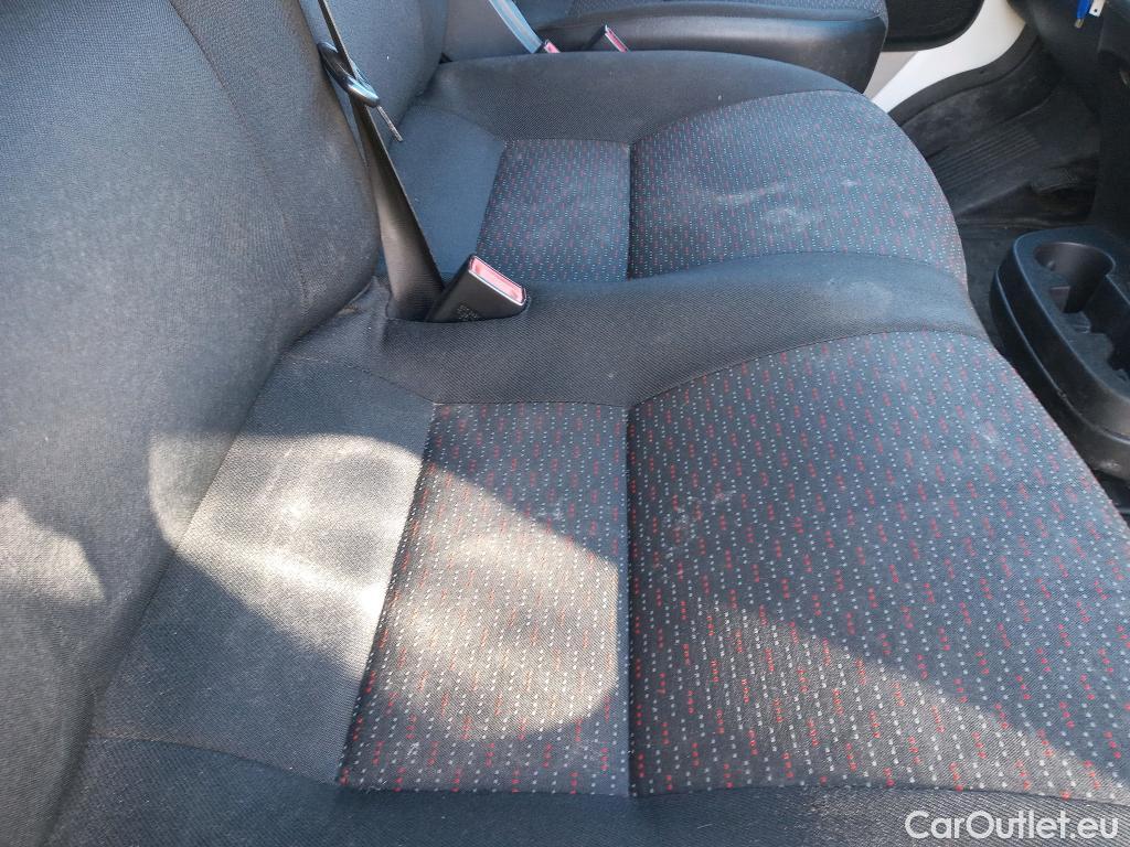  Citroen  Jumper CITROEN  / 2014 / 4P / furgón BlueHDi 96KW (130CV) Furgón 33L2H1 #19