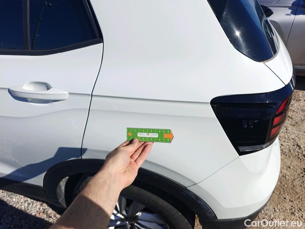  Volkswagen  T-CROSS VOLKSWAGEN  / 2018 / 5P / todoterreno Advance 1.0 TSI 81kW (110CV) DSG (AC3) #26