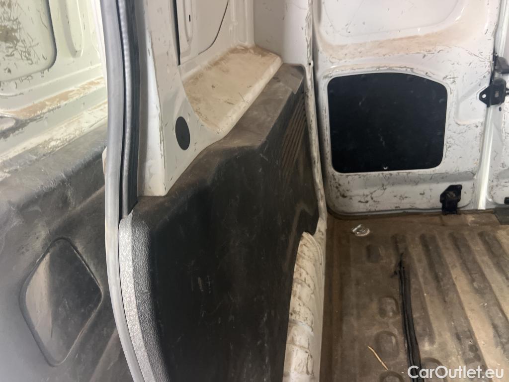  Citroen  Berlingo CITROEN  / 2018 / 3P / furgón derivado de turismo Talla M BlueHDi 100 CONTROL #4
