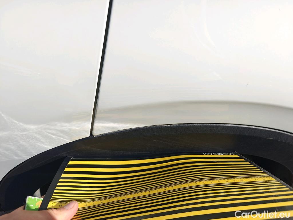  Volkswagen  T-CROSS VOLKSWAGEN  / 2018 / 5P / todoterreno Advance 1.0 TSI 81kW (110CV) DSG (AC3) #27