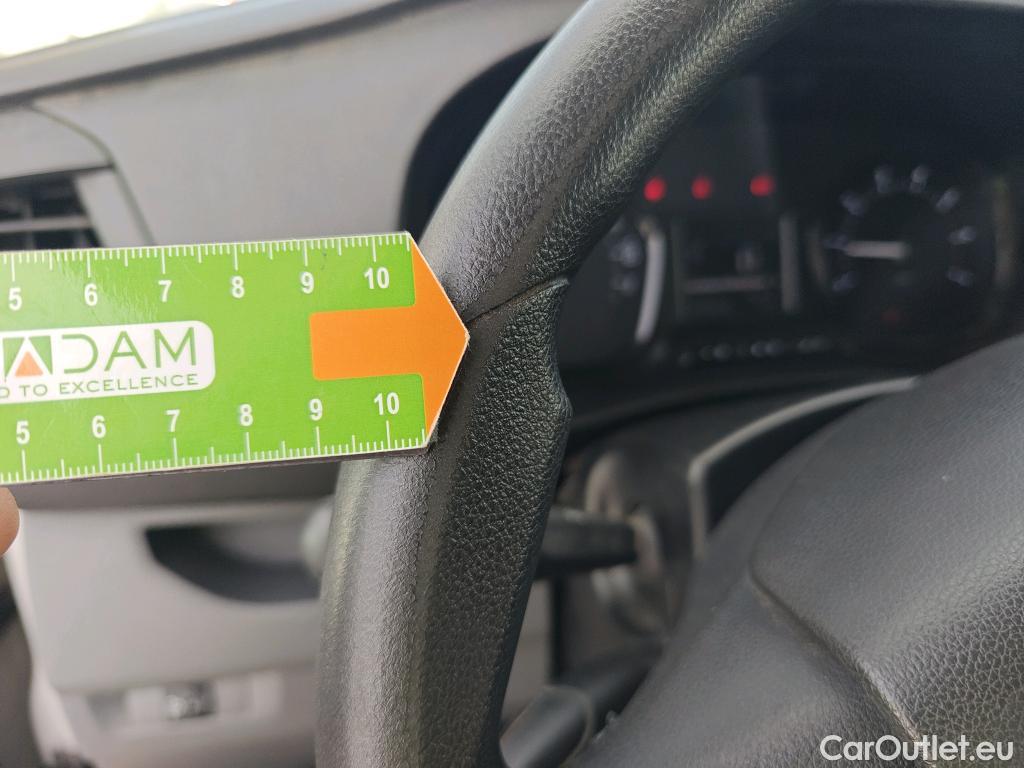  Opel  Vivaro OPEL  / 2019 / 4P / furgón 1.5 BlueHDi 74kW (100CV) M Std #39