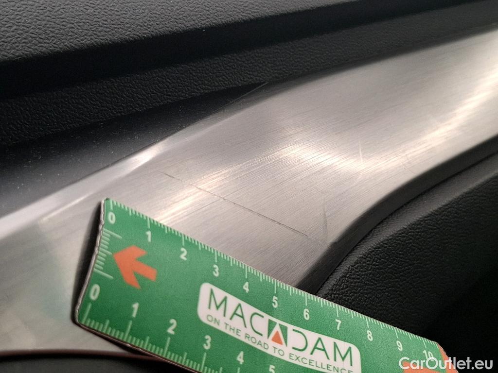  Ford  Focus FORD  SW / 2018 / 5P / Break 1.0 EcoBoost 125ch Titanium X Business #8