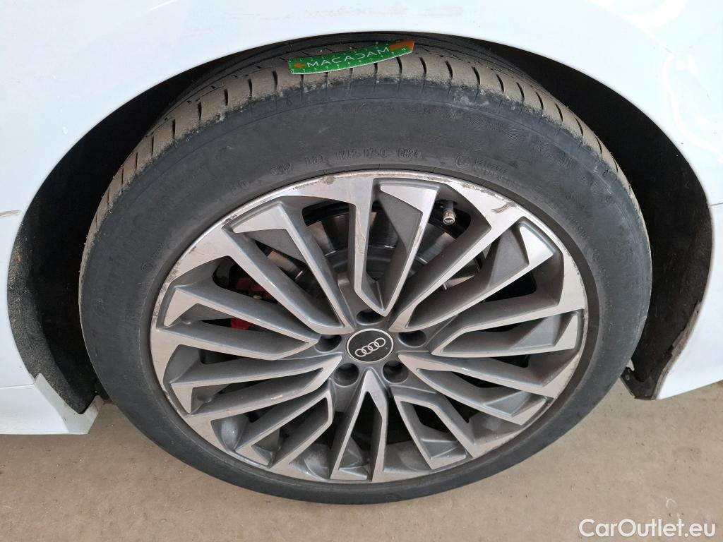  Audi  A6 AUDI  Avant / 2018 / 5P / Break 55 TFSI e quattro S tronic 7 Compétition #63