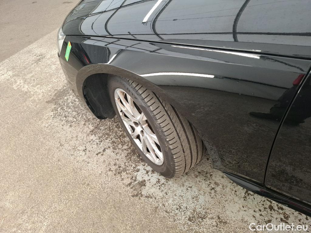  Audi  A4  Avant 35 TDI Business Line 2.0 TDI 165CV BVA7 E6d #5