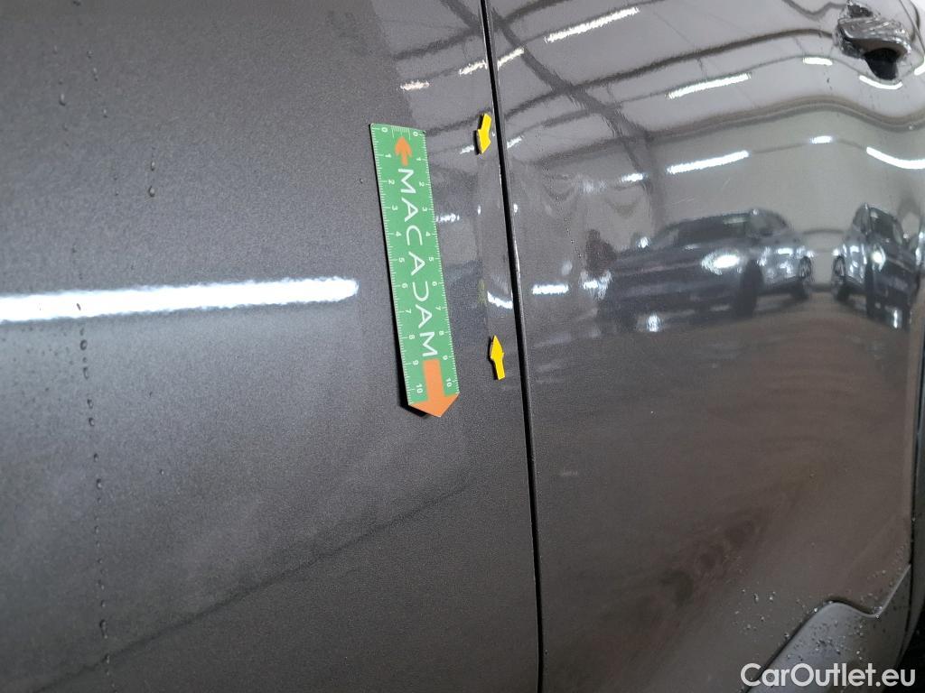  Citroen  C5 Aircross CITROEN  / 2022 / 5P / SUV PureTech 130 S&S EAT8 Feel #2