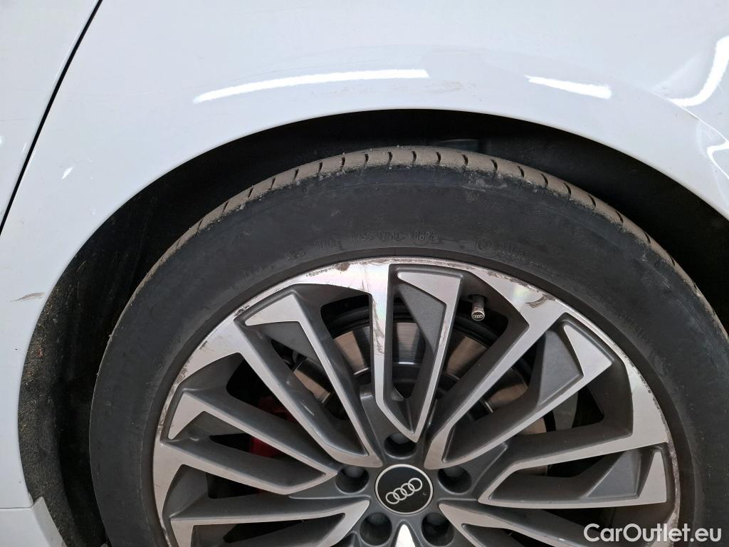  Audi  A6 AUDI  Avant / 2018 / 5P / Break 55 TFSI e quattro S tronic 7 Compétition #114